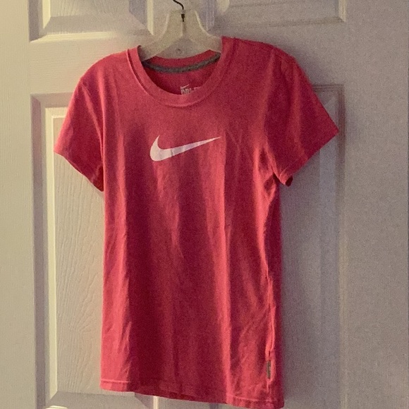 Nike Tops - Pink Nike shirt